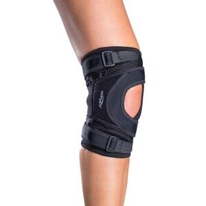Left DonJoy small knee brace